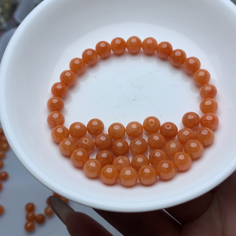 【闪购商品】翡翠手链未镶嵌卡6.8冰红14颗 手链拍2单