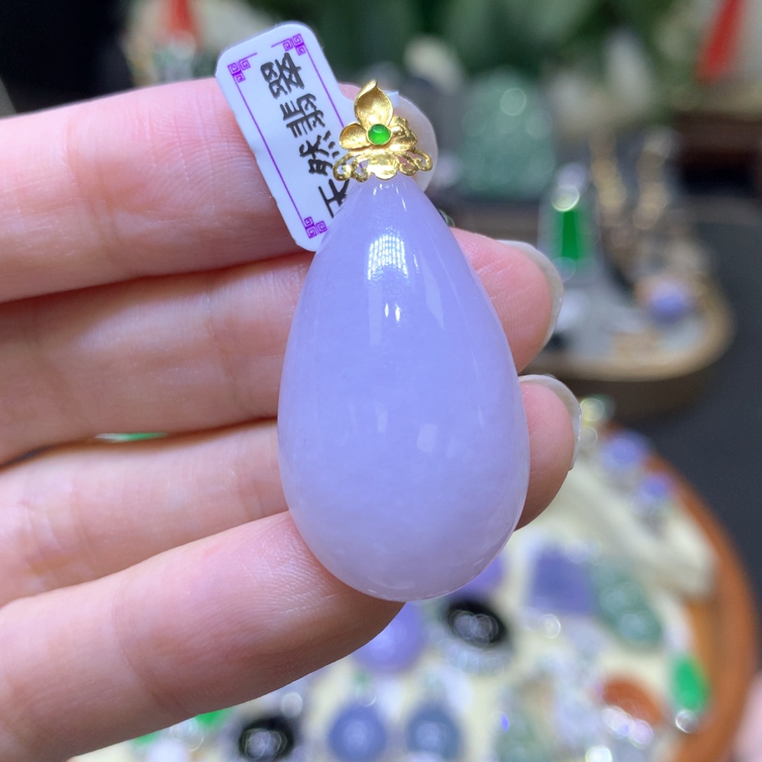 翡翠18K金镶嵌颈饰翡翠吊坠项链