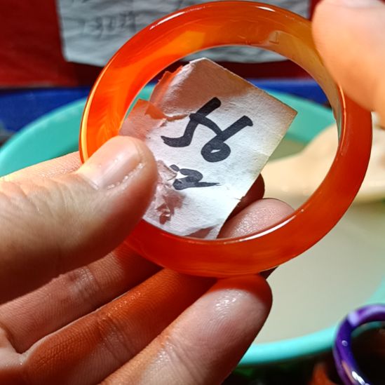 玛瑙/玉髓手镯未镶嵌