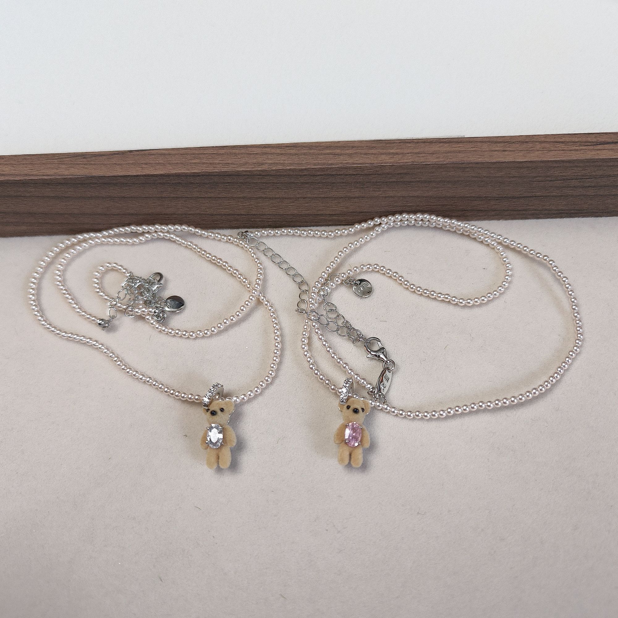 个性百搭款 小熊米珠项链白钻粉钻