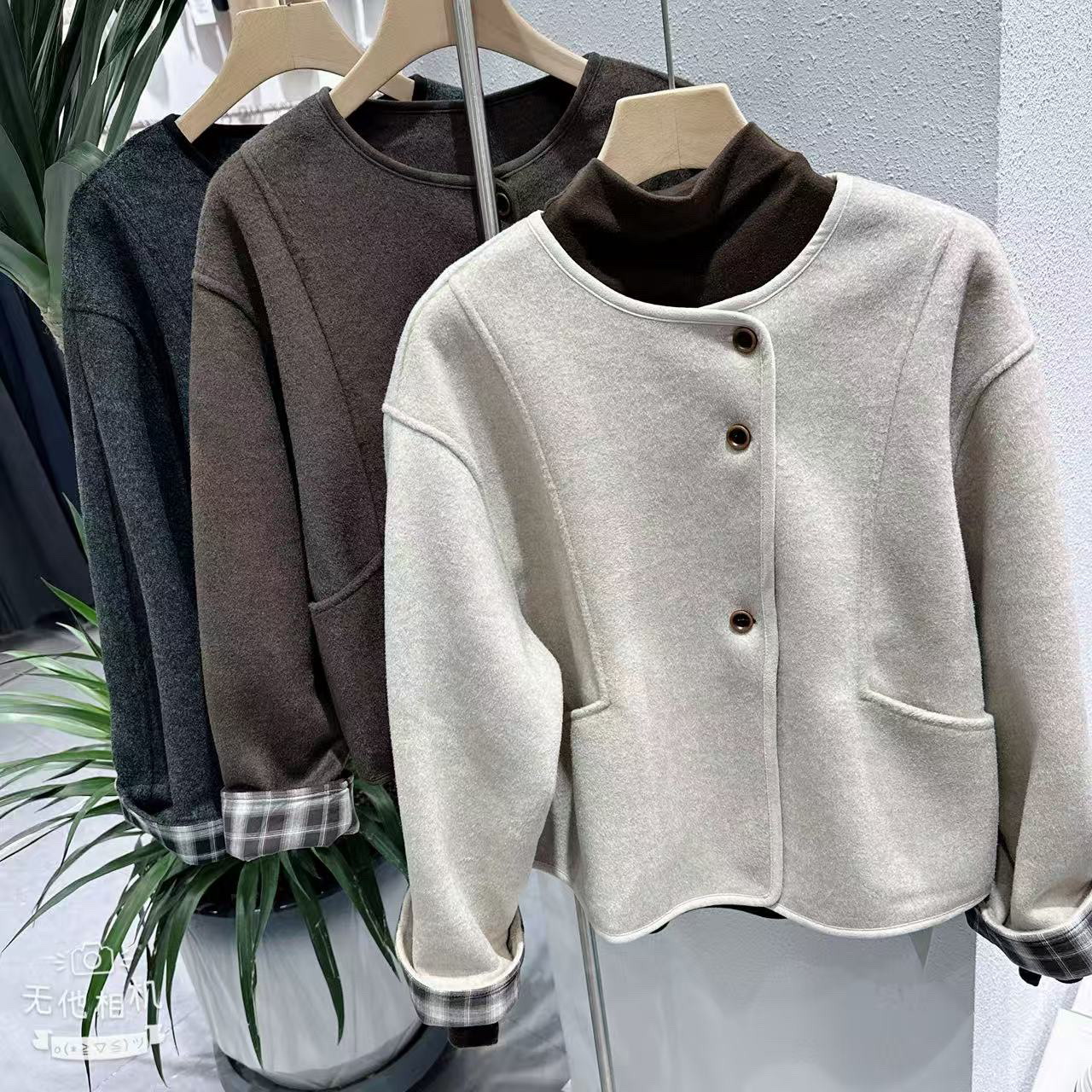 【慕.我们的店】圆领呢子外套