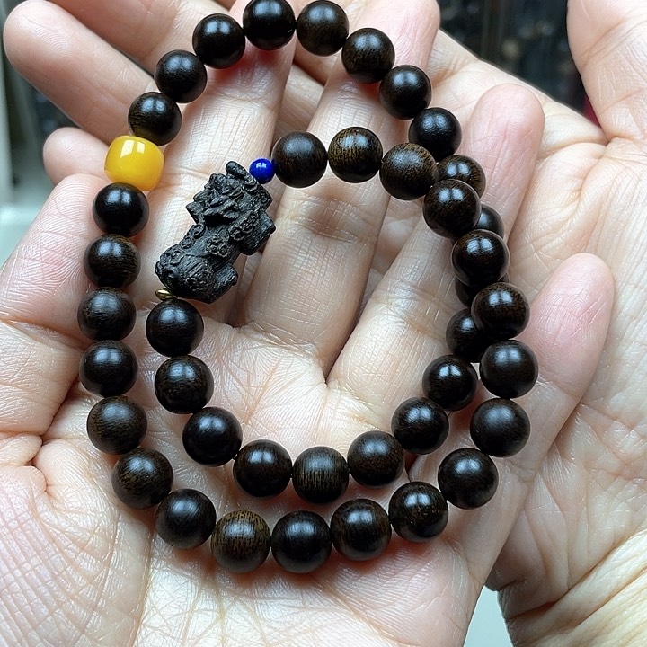 沉香手串綺****雨越南芽庄白奇楠