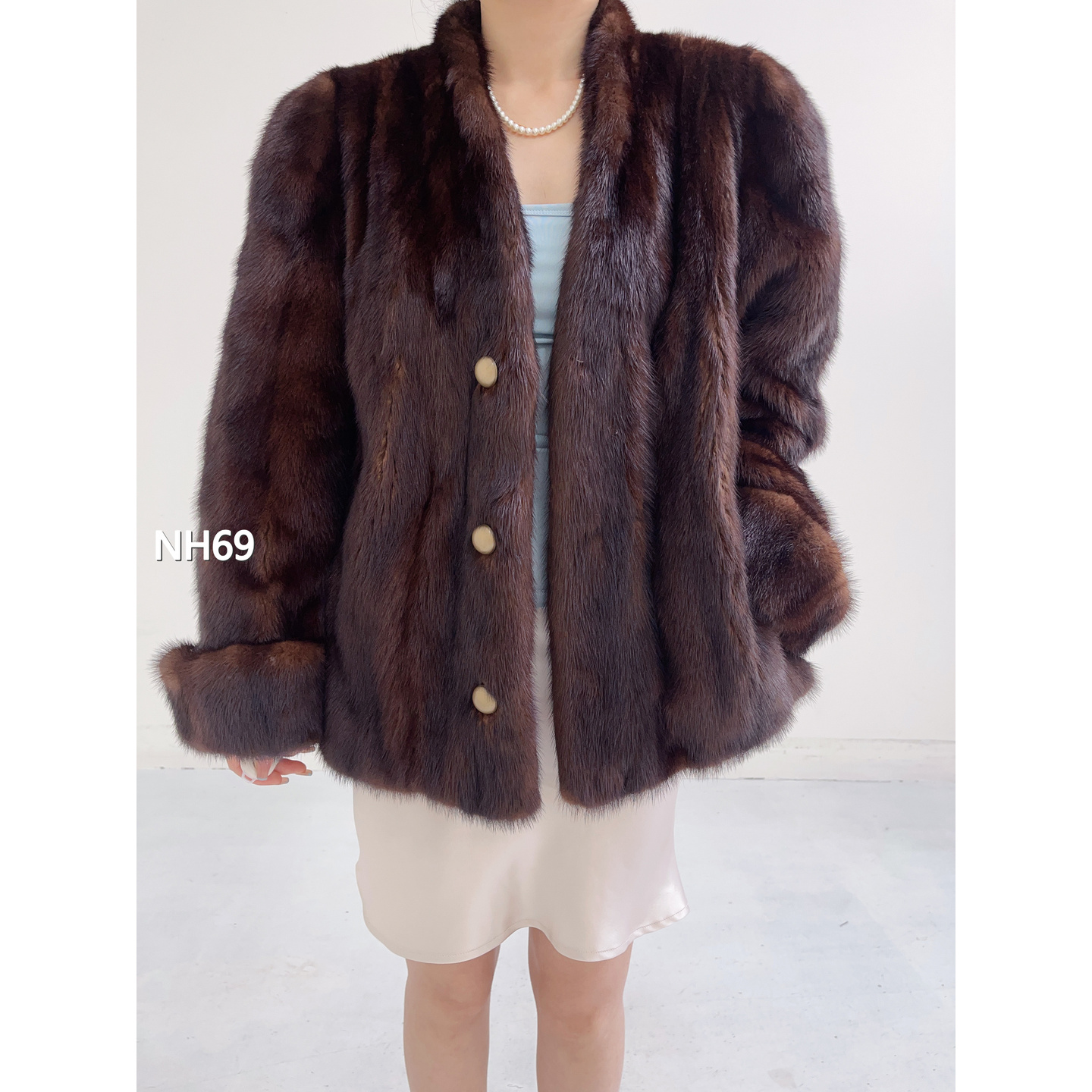 【NH69】L 中古棕短款全抽貂皮女（肩42胸108衣63袖58）08069