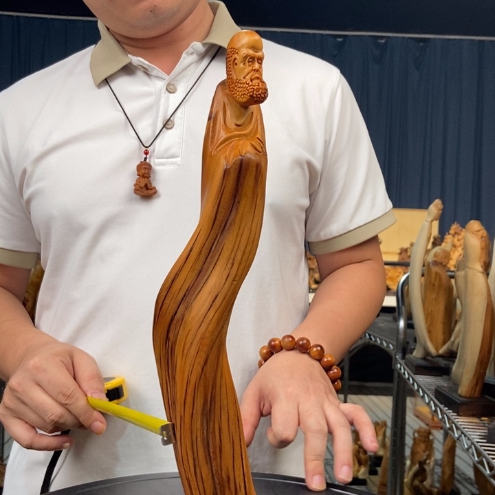 柏木（崖柏）随型摆件