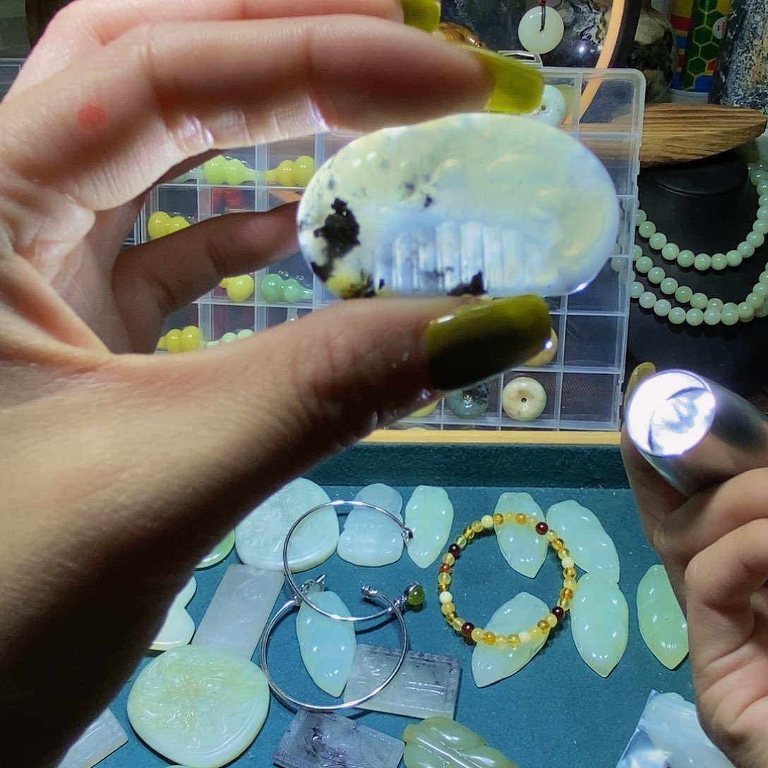 蛇纹石玉其他未镶嵌69