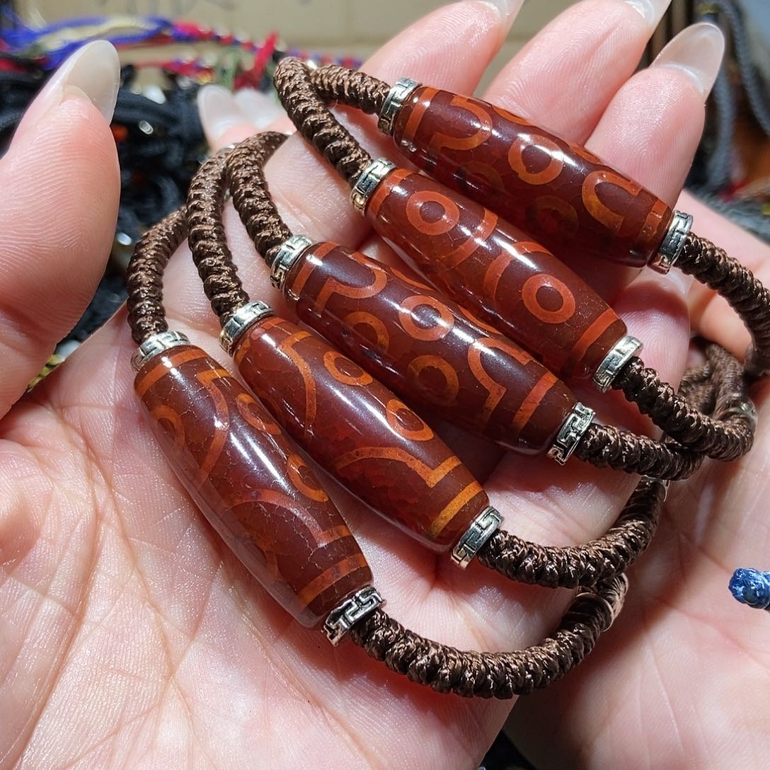 玛瑙/玉髓颈饰未镶嵌多样性发其一