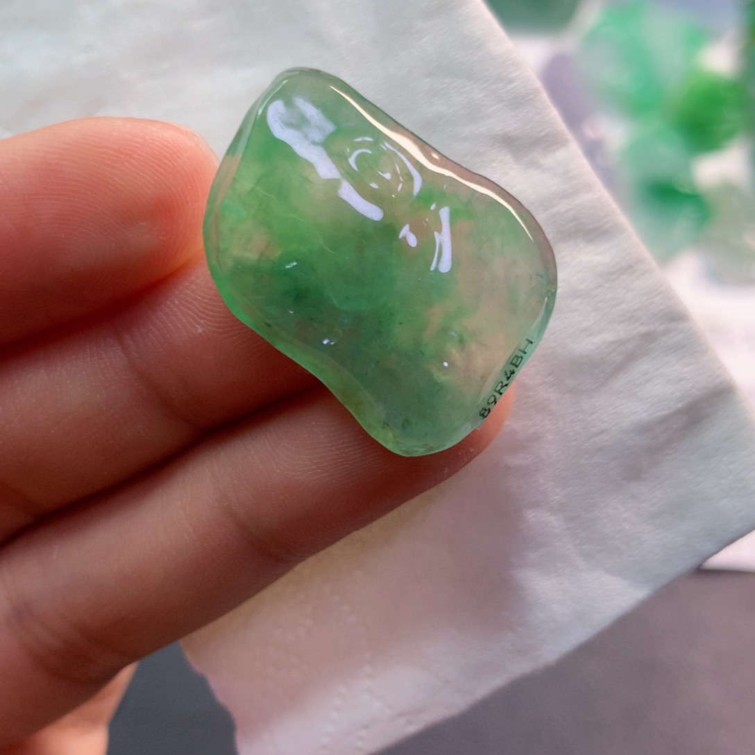 【闪购商品】翡翠吊坠(不含链)未镶嵌