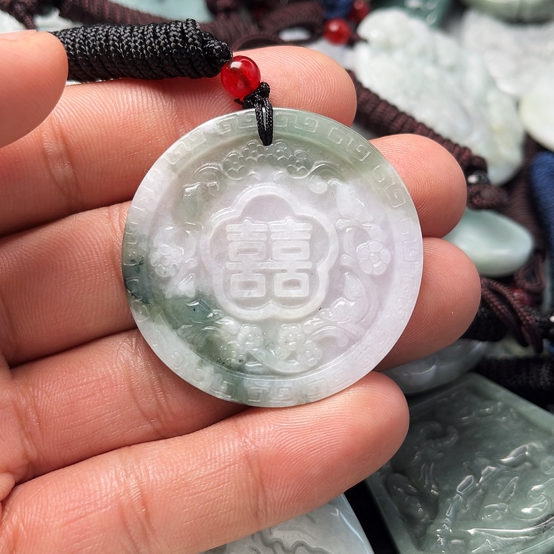 翡翠吊坠(赠链)未镶嵌天然缅甸翡翠A貨吊墜
