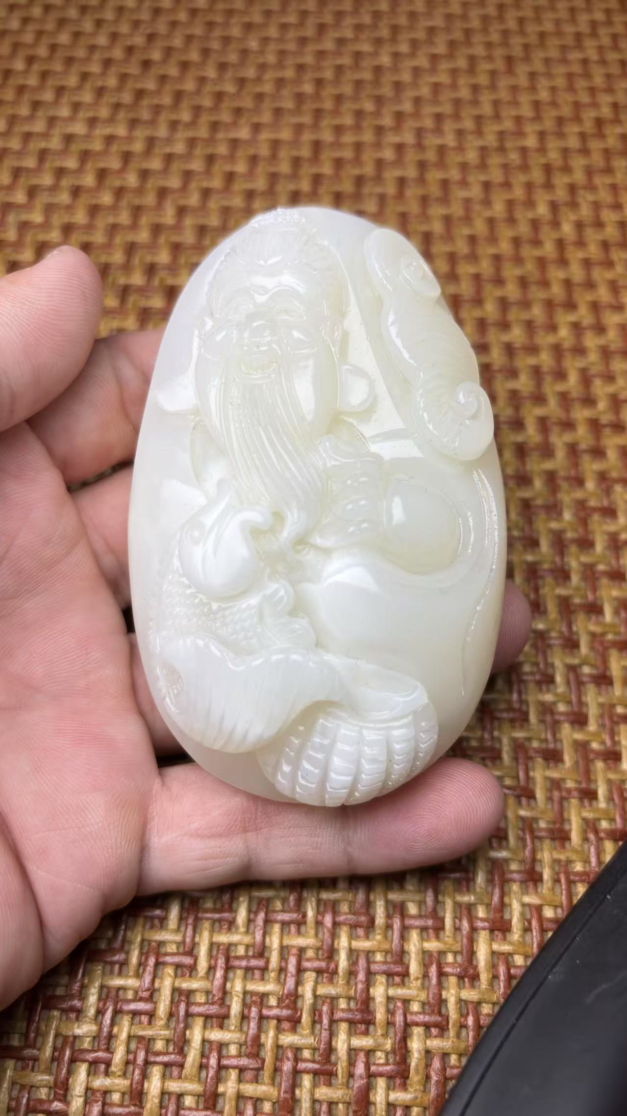 非金属仿珍珠吊坠 贝壳玉化冰透佛公手把件