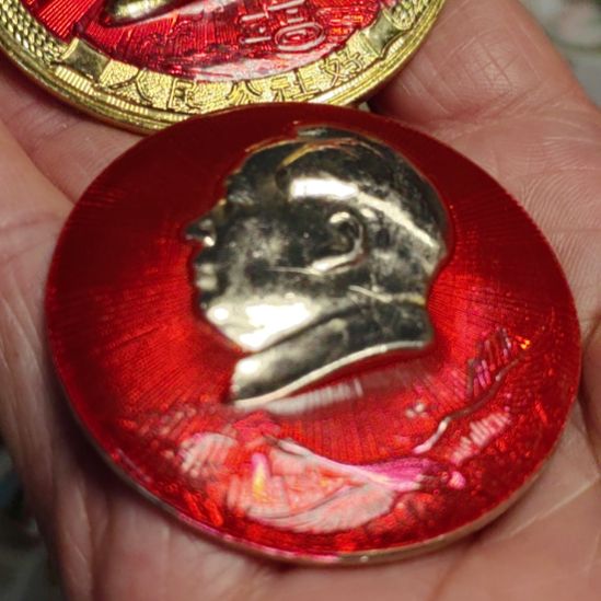 锈***金爷爷纪念章爷爷纪念