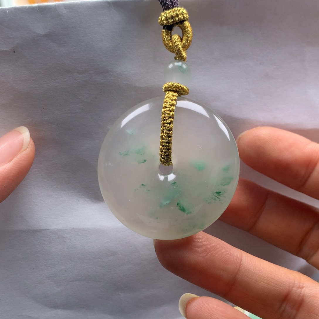 石英质玉挂件未镶嵌世****关