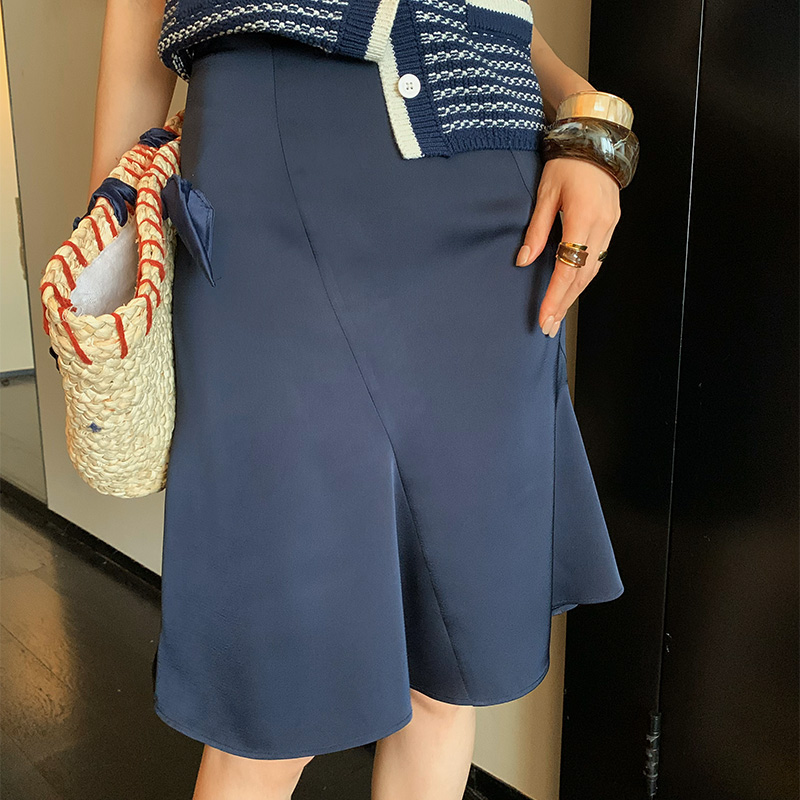 龍喜儿 老钱风荷叶边纯色鱼尾半身裙高端设计感不规则裙子X081