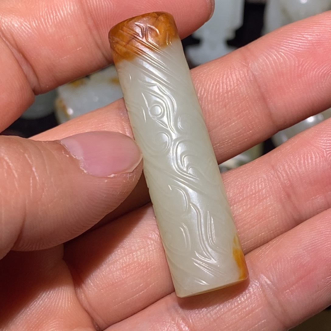 和田玉颈饰未镶嵌