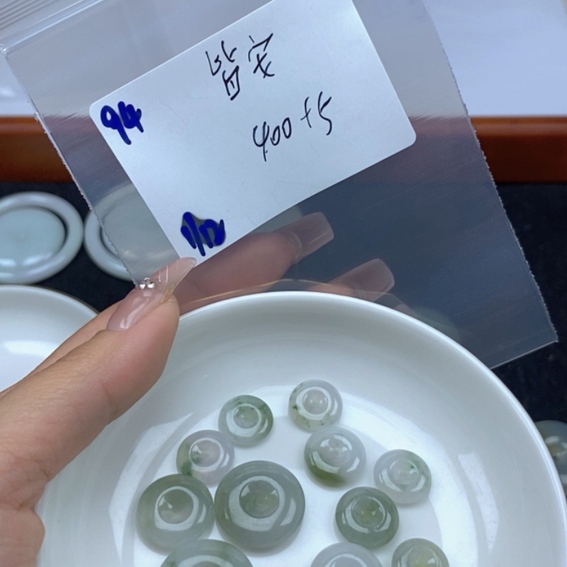 【闪购商品】翡翠颈饰未镶嵌皆**品