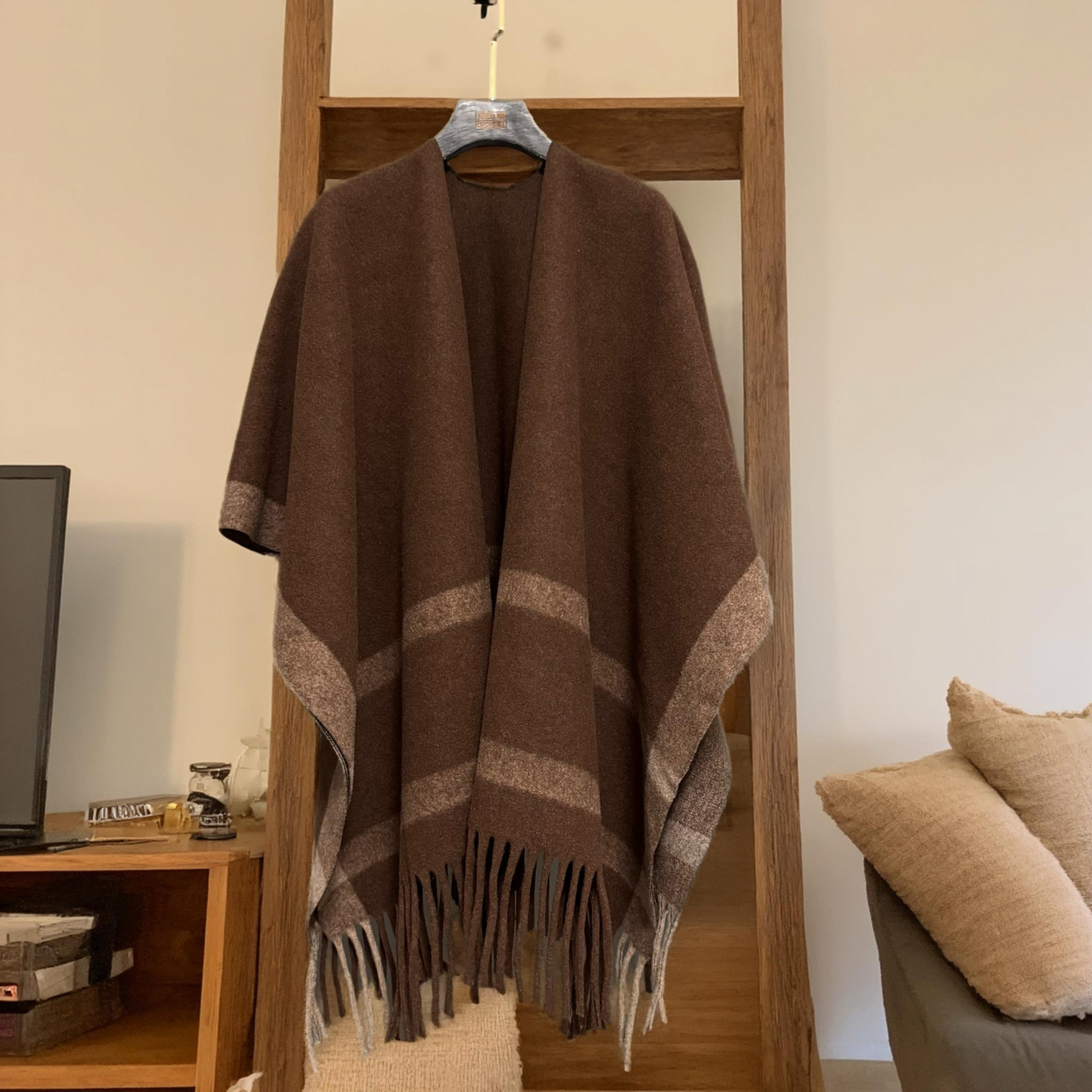 简约百搭流苏披肩