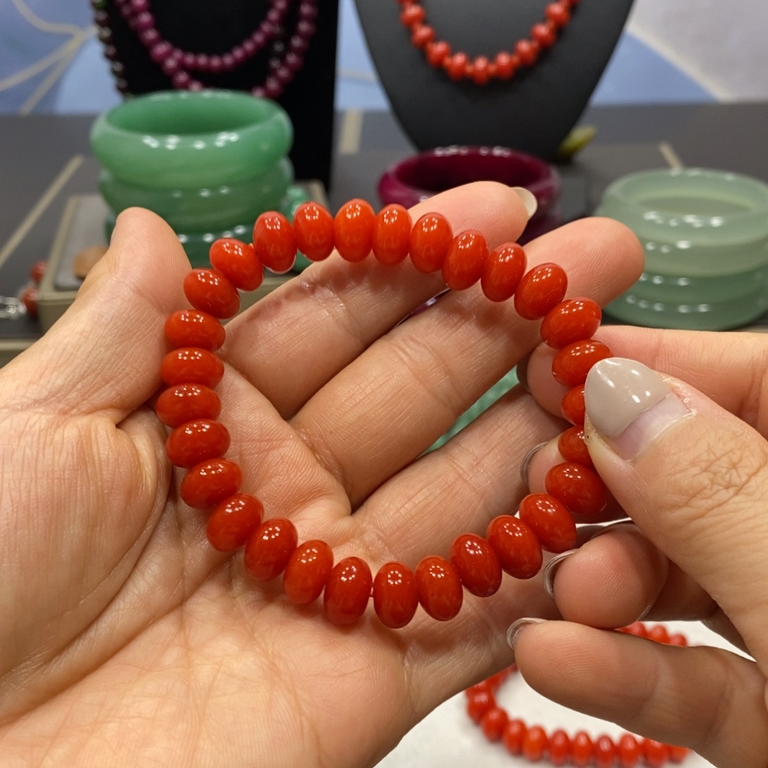 南红玛瑙未镶嵌颈饰