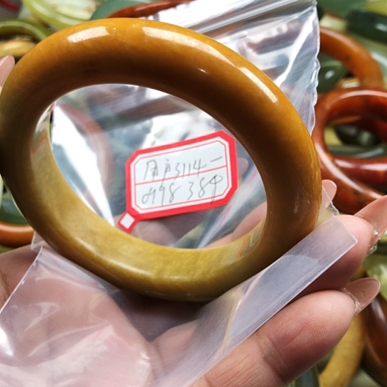 蛇纹石玉手镯未镶嵌用****8
