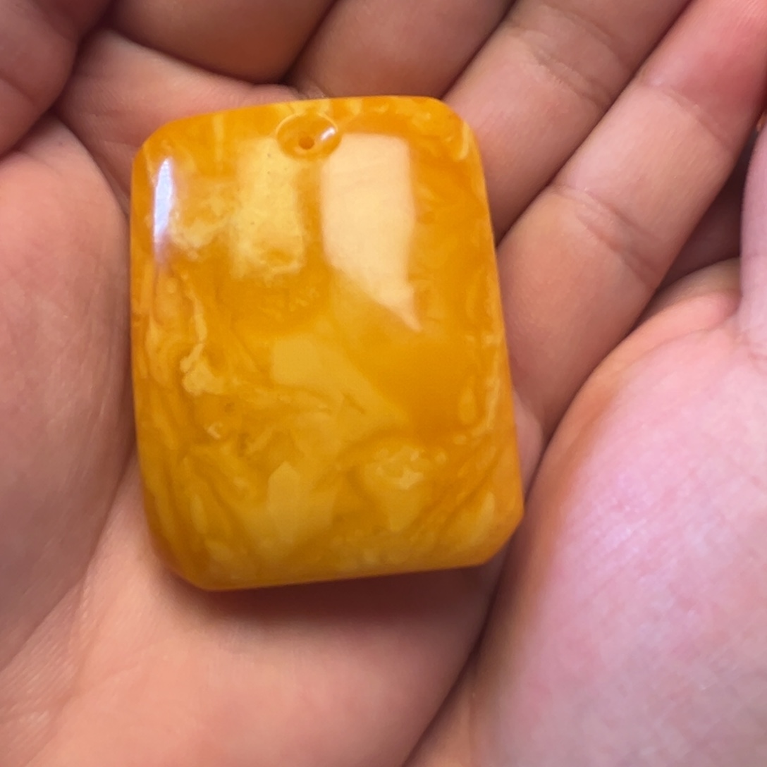 蜜蜡吊坠(不含链)未镶嵌