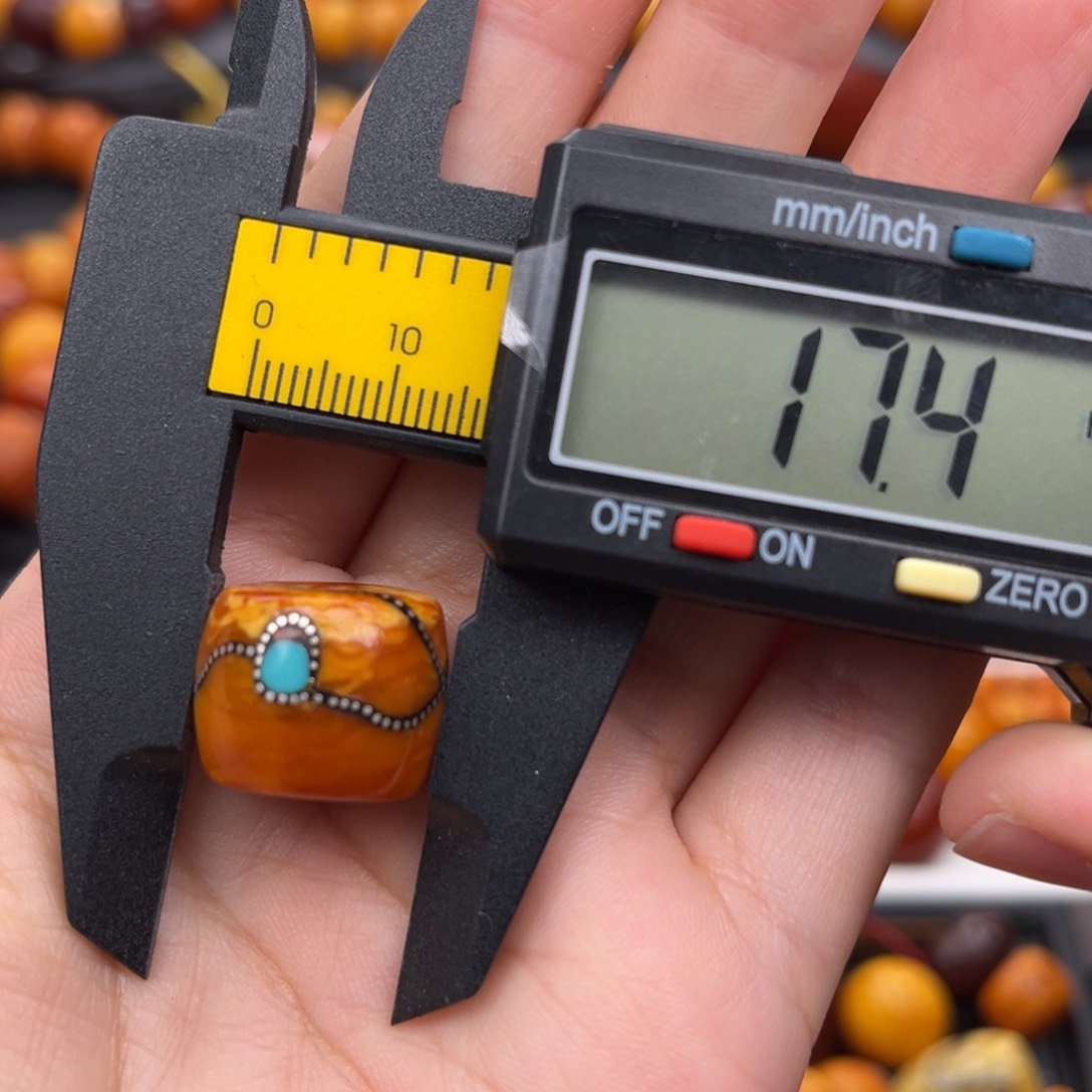 未镶嵌蜜蜡裸石蜜蜡