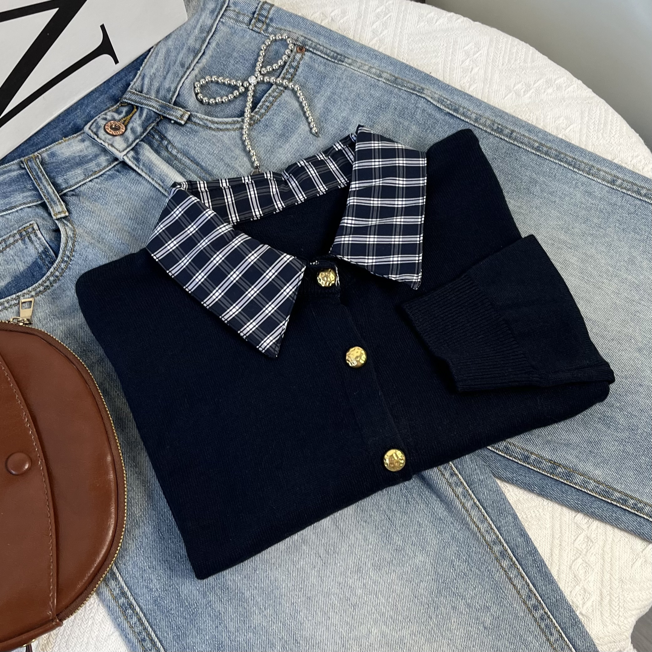 清-汤圆吖时尚小金扣图案款针织开衫272314