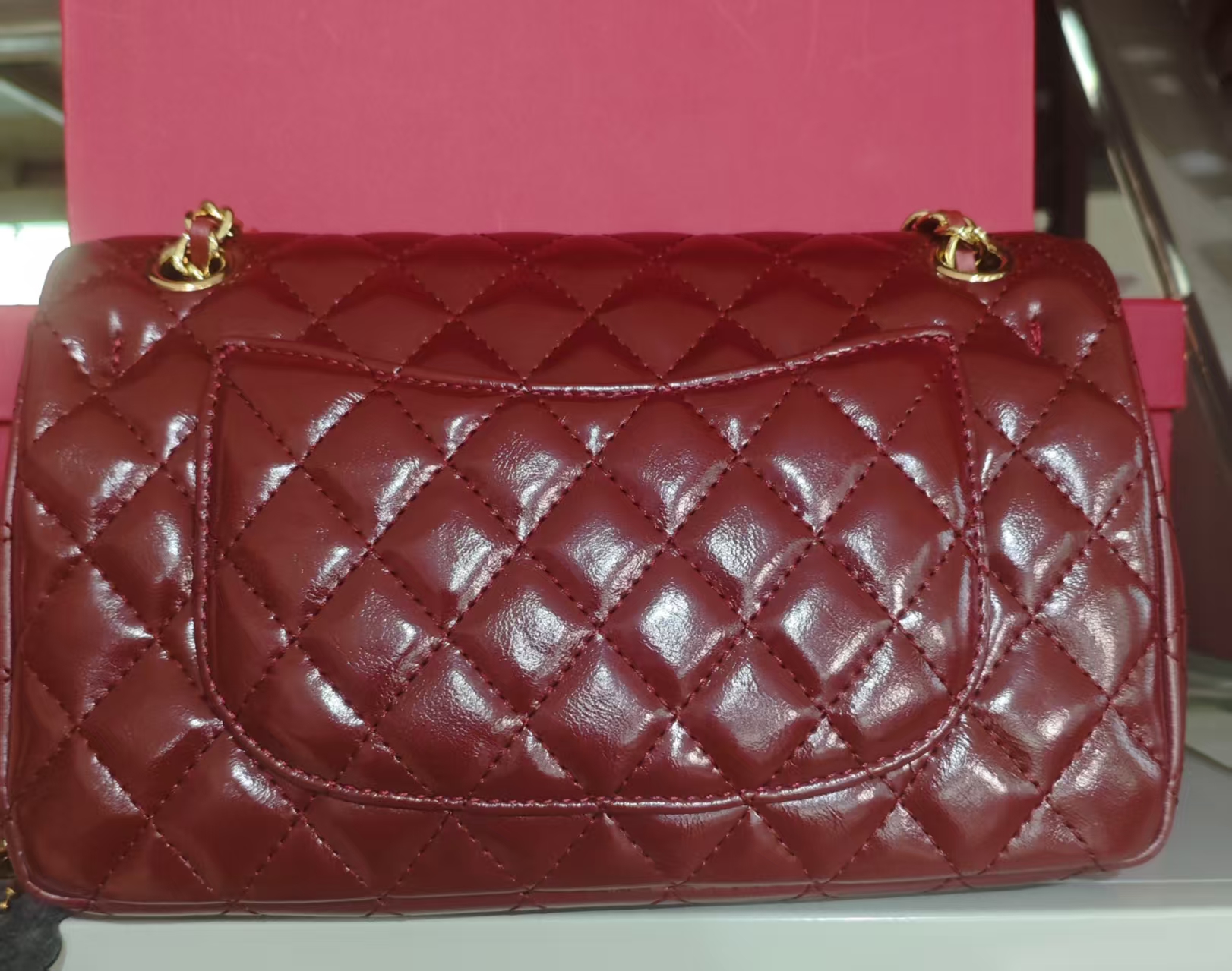 HMO1654 25新款红色手提时尚包