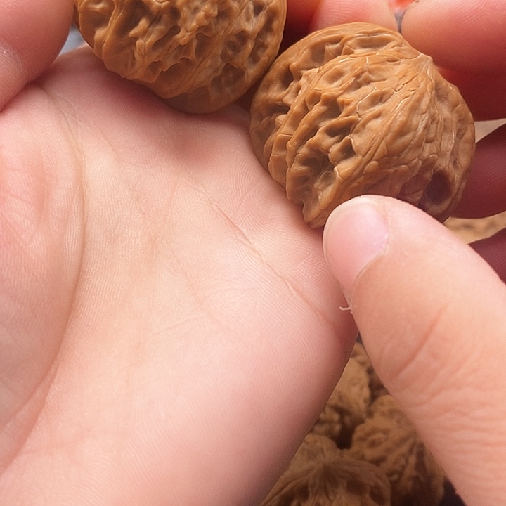 文玩核桃吊坠丨***丨文玩核桃磨盘狮子头