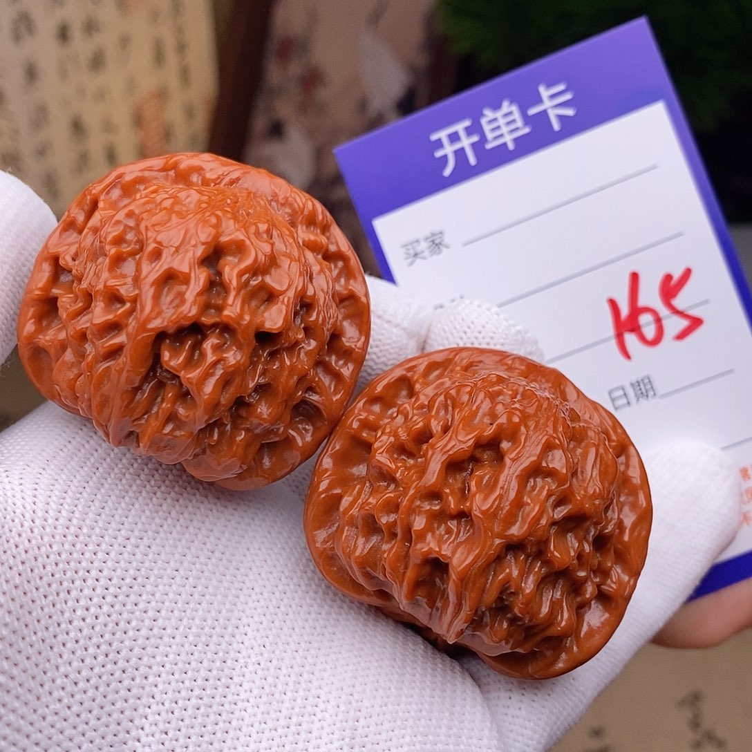 文玩核桃把件43红狮子165