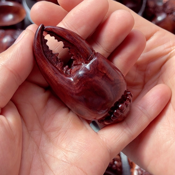 黄花梨/降香黄檀把件螃蟹钳