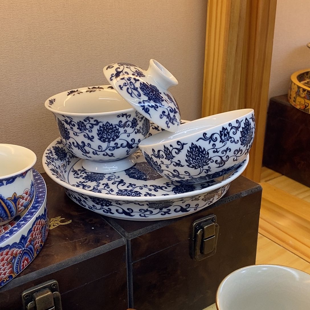 盖碗盖碗茶，盖碗茶，盖碗