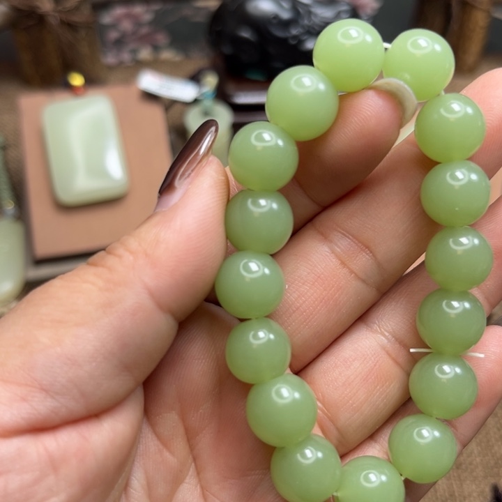 和田玉未镶嵌手链