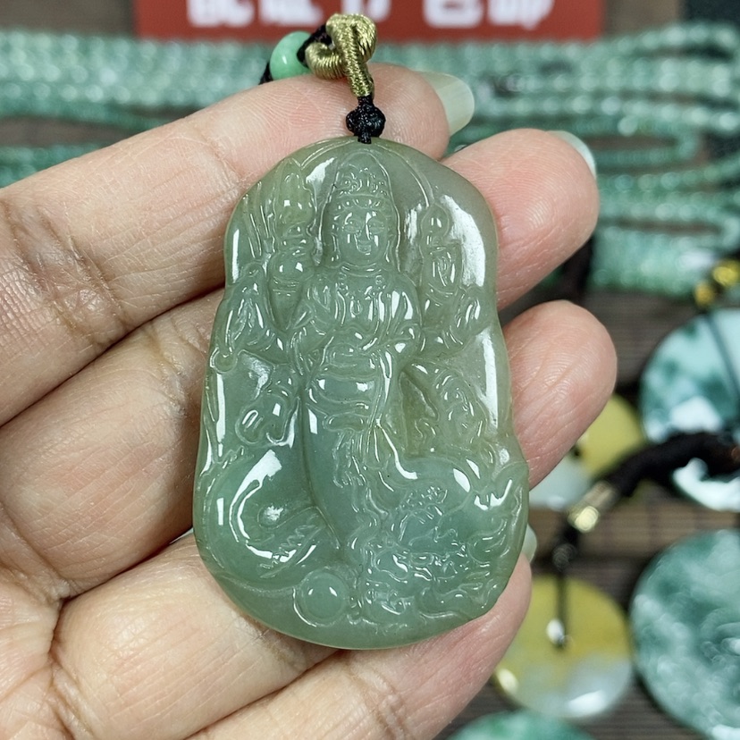 【闪购商品】翡翠颈饰未镶嵌玉吊坠翡翠玉御龙千手观音