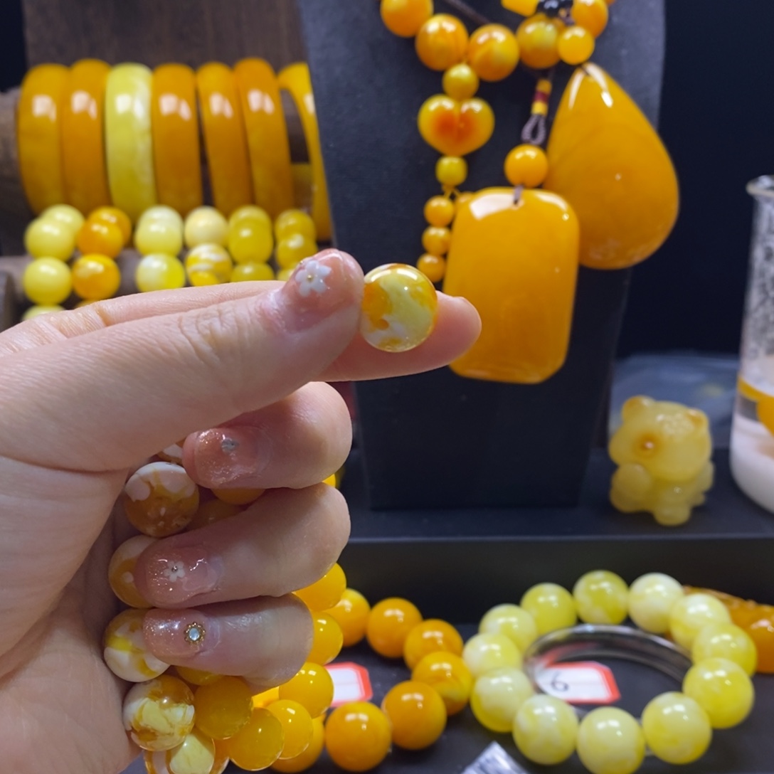 砂****非金属老顾客瓷白金花卡14