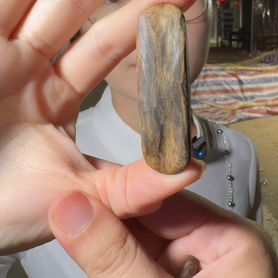 沉香碎屑沉香无事牌3