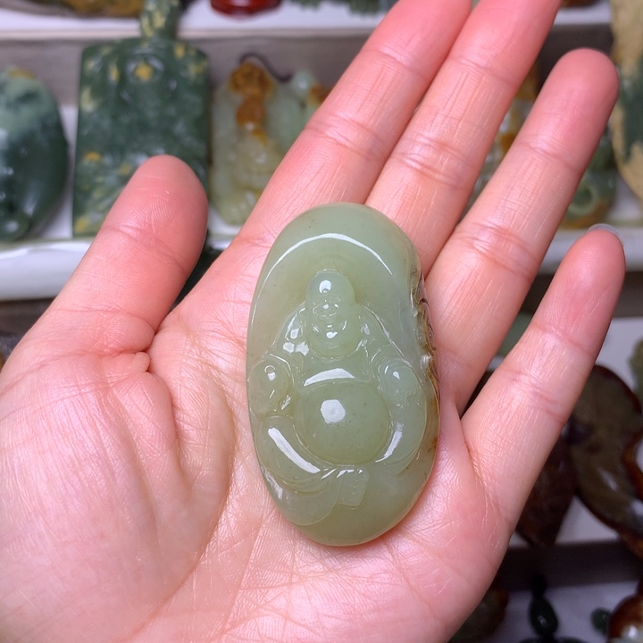 和田玉吊坠未镶嵌