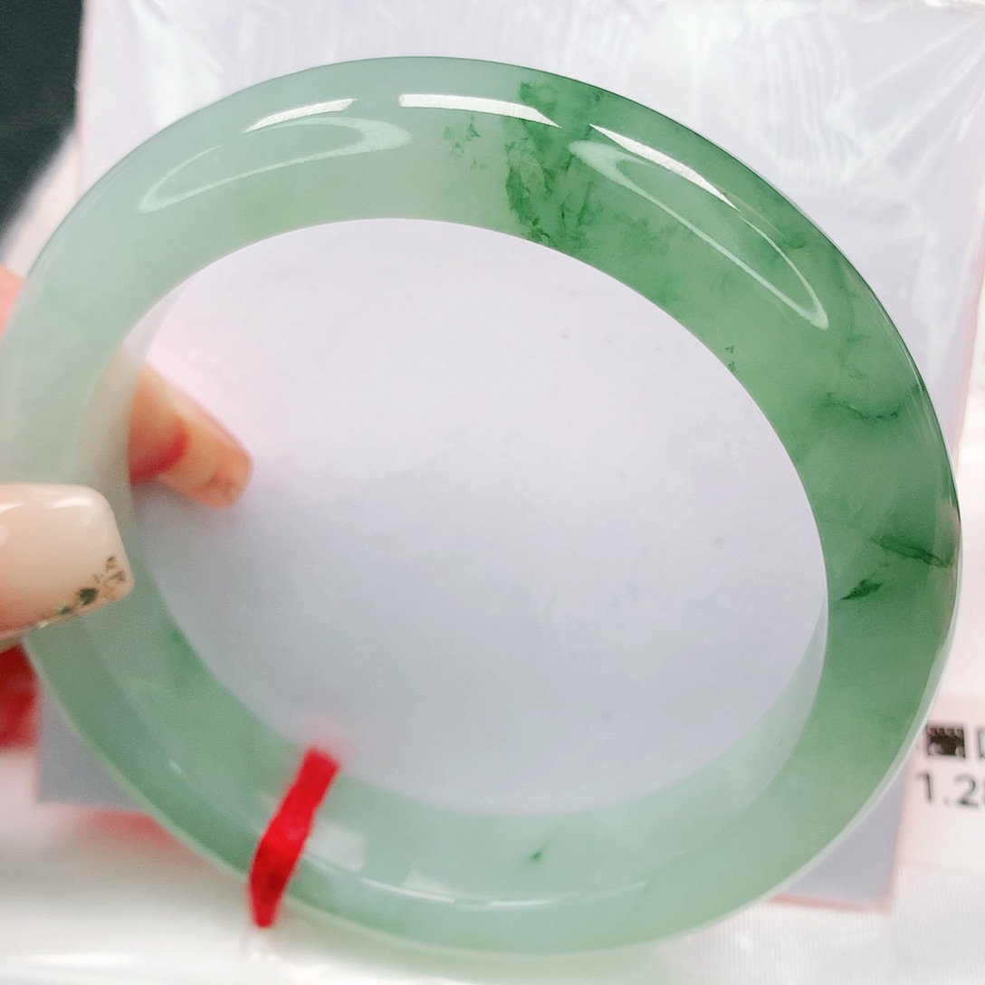 未镶嵌手镯翡翠69