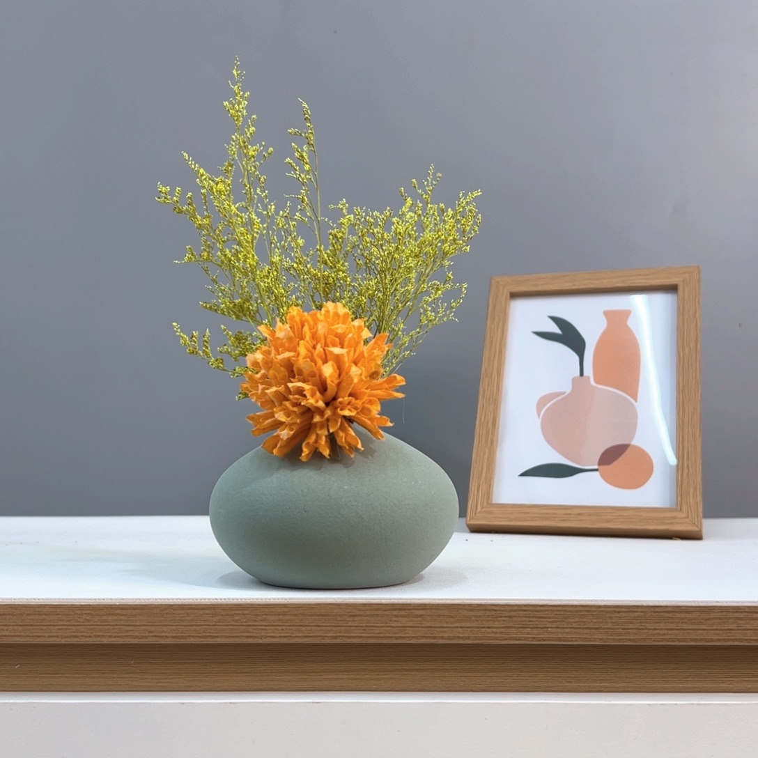 瓶花瓶带花高度20-30厘米左右