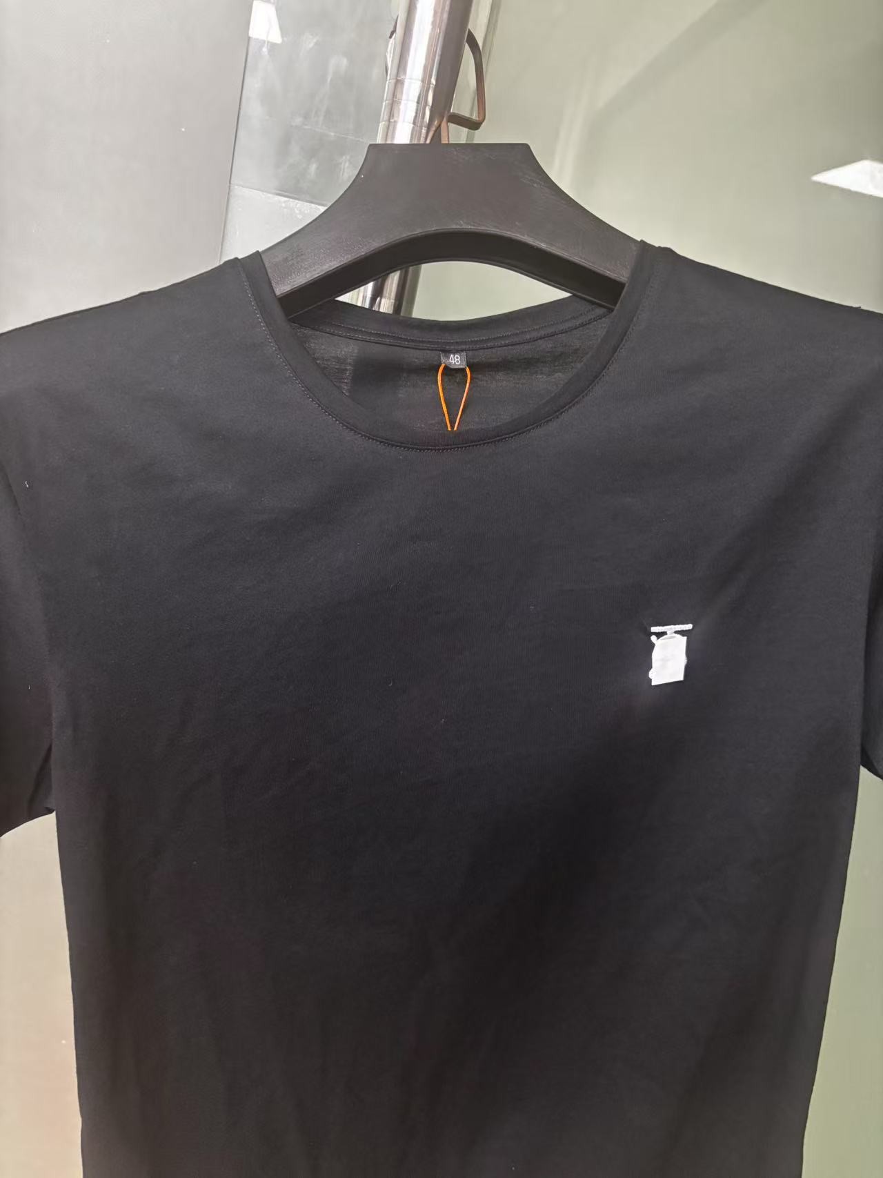 珊珊推荐  实体门店字母B夏季烫钻圆领T恤时尚5027