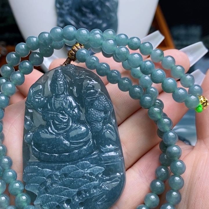 【闪购商品】翡翠颈饰未镶嵌…….