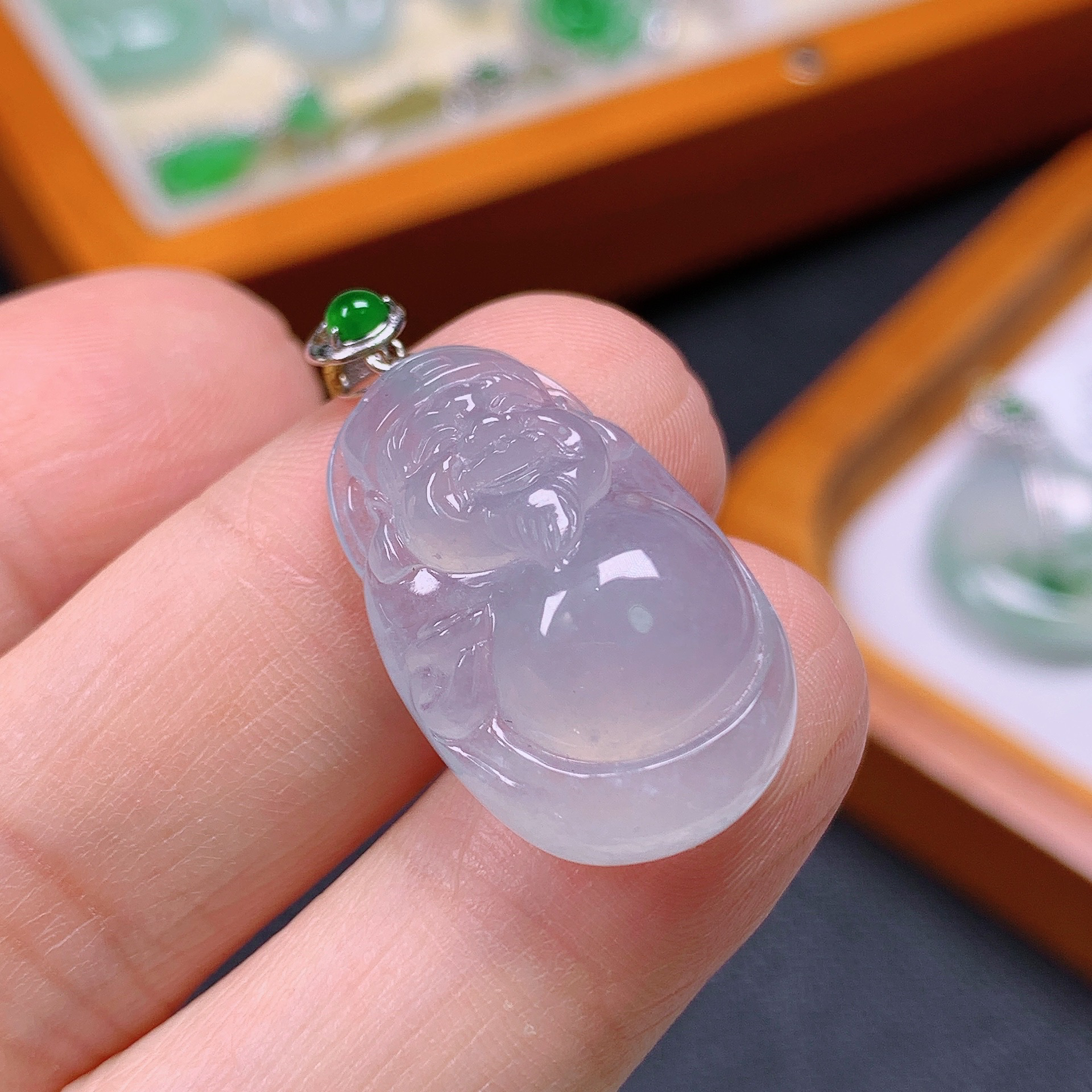 天然缅甸A货翡翠冰种圆润可爱财神爷吊坠揭阳精品23.8-15.4-8.2
