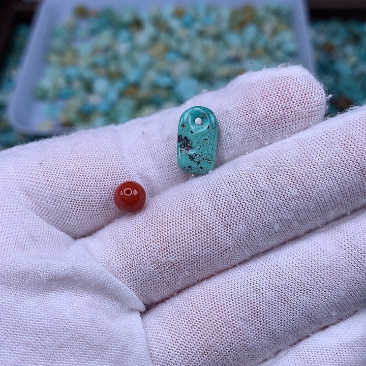 南红玛瑙未镶嵌珠宝奇石