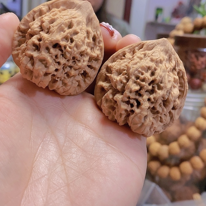 【闪购商品】文玩核桃把件43麒麟纹官帽