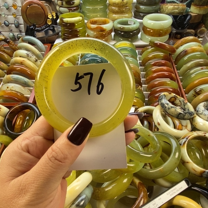 蛇纹石玉未镶嵌手镯57.5