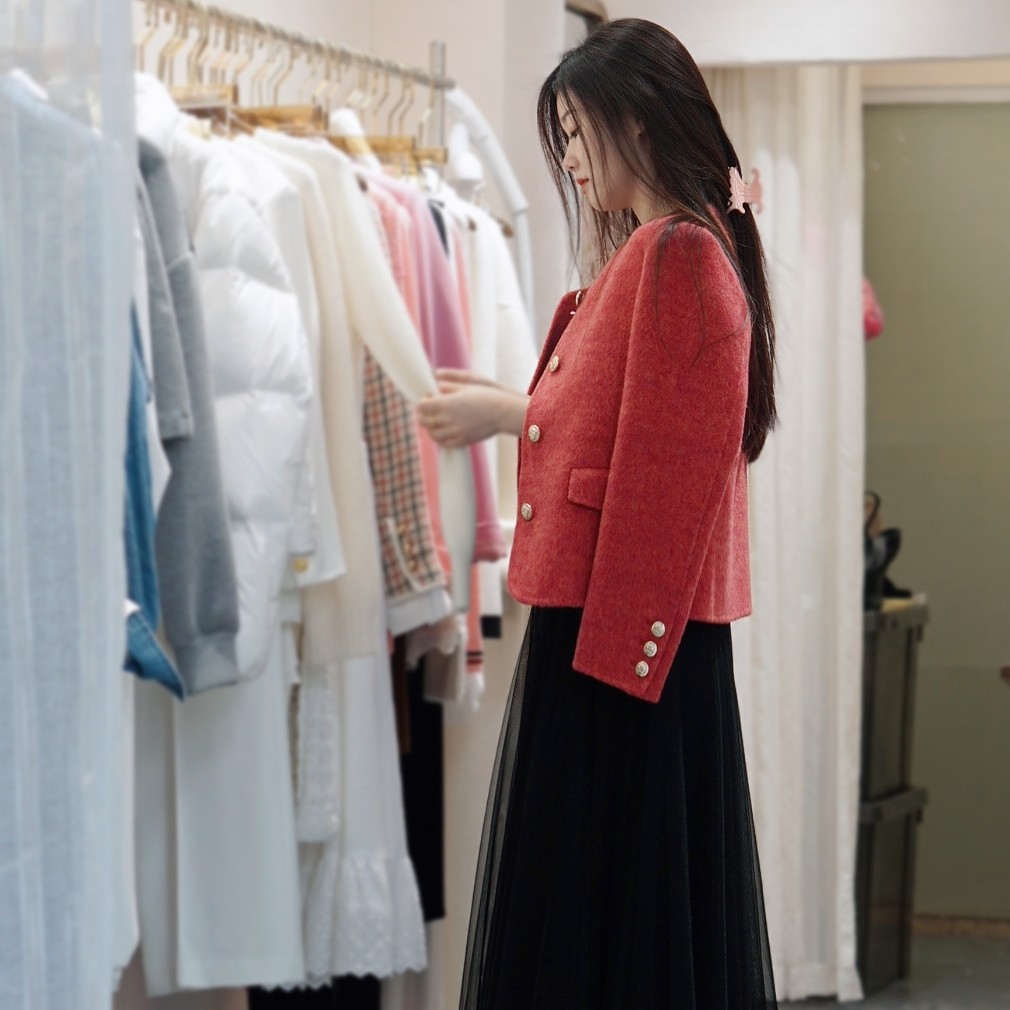 《M小姐轻奢女装》99至399直播间混合链接