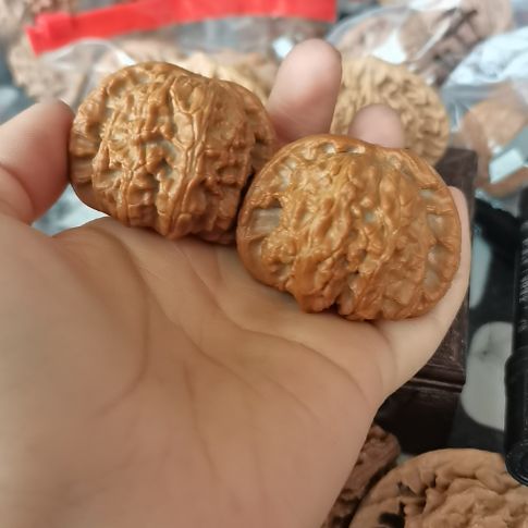 猴头核桃吊坠47闷白狮子