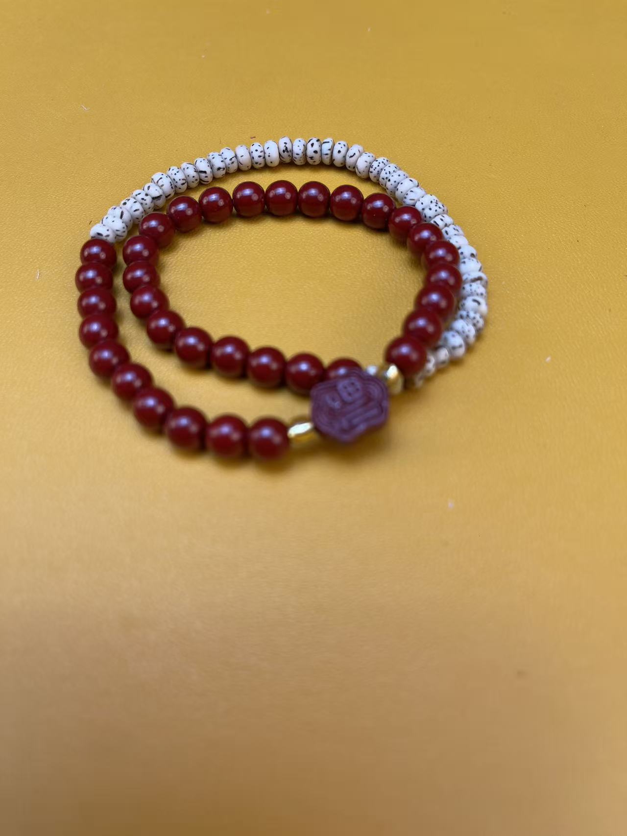含辰砂工艺品1187精选含辰砂手串无礼盒