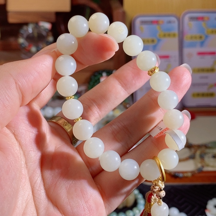 未镶嵌和田玉手链