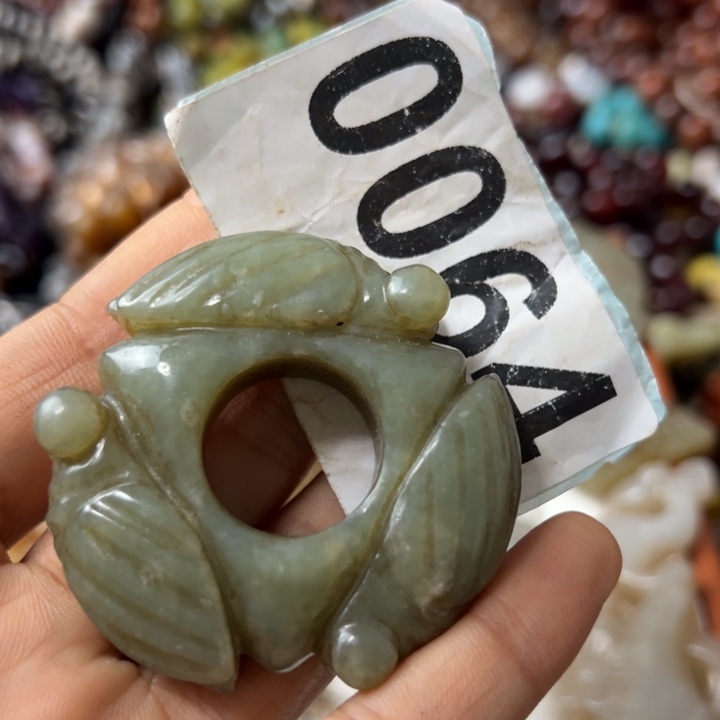 和田玉（糖玉）未镶嵌颈饰D****猫