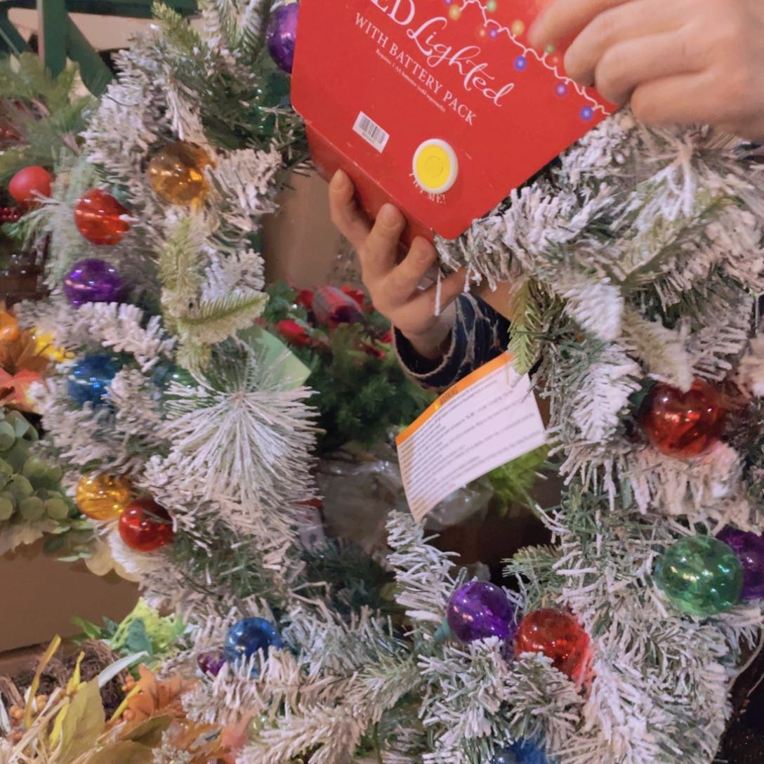 c***y陶瓷花瓶，仿真绿植。