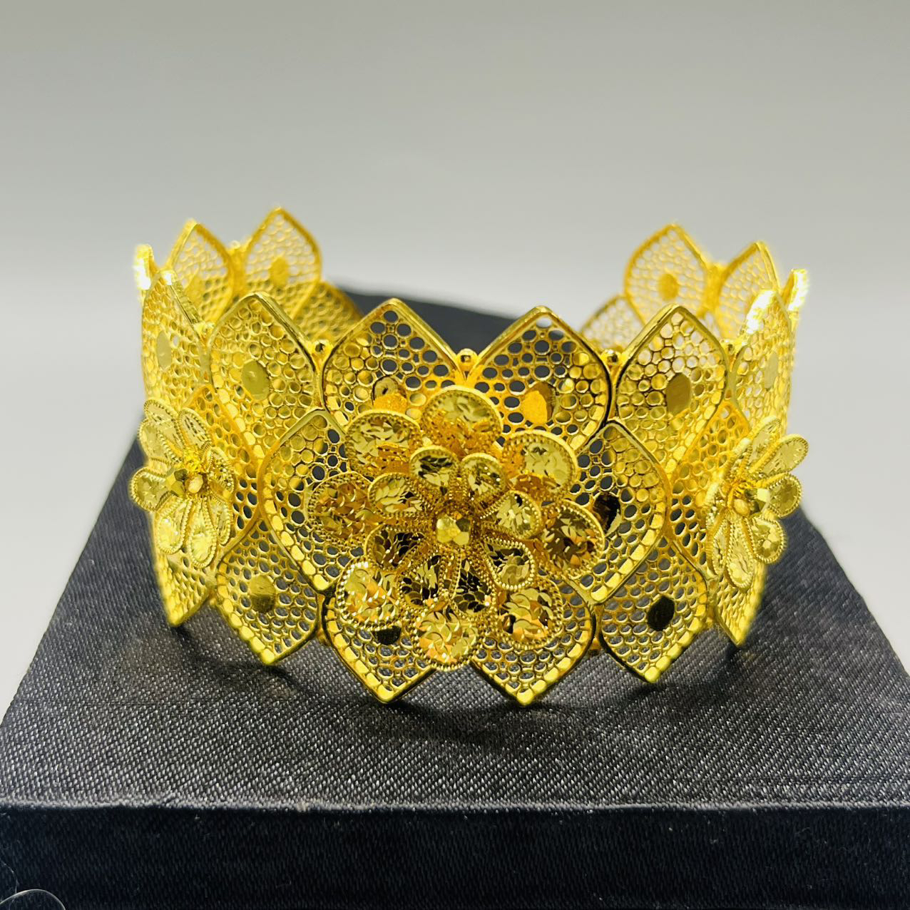 A播 28.98g足金999手镯d