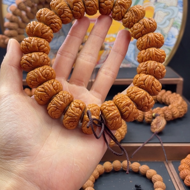 桃核手串龙纹桃核矮霸